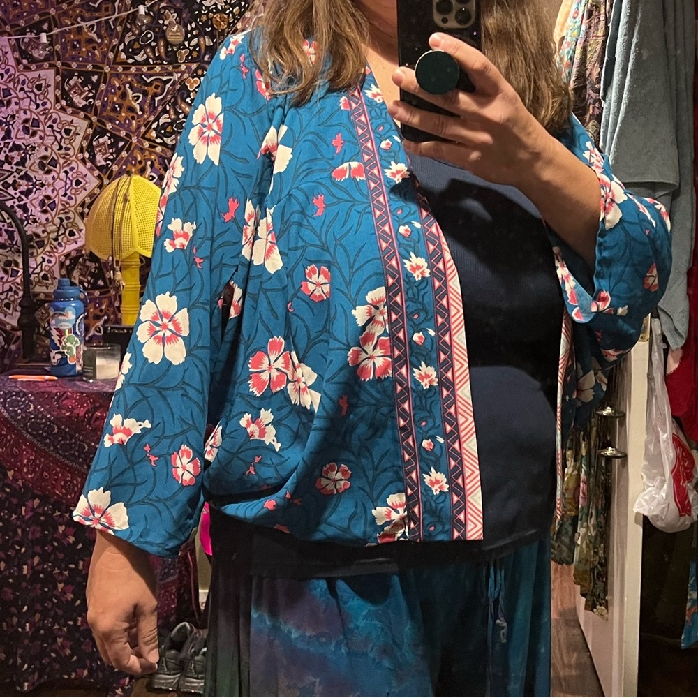 Free People shortie kimono